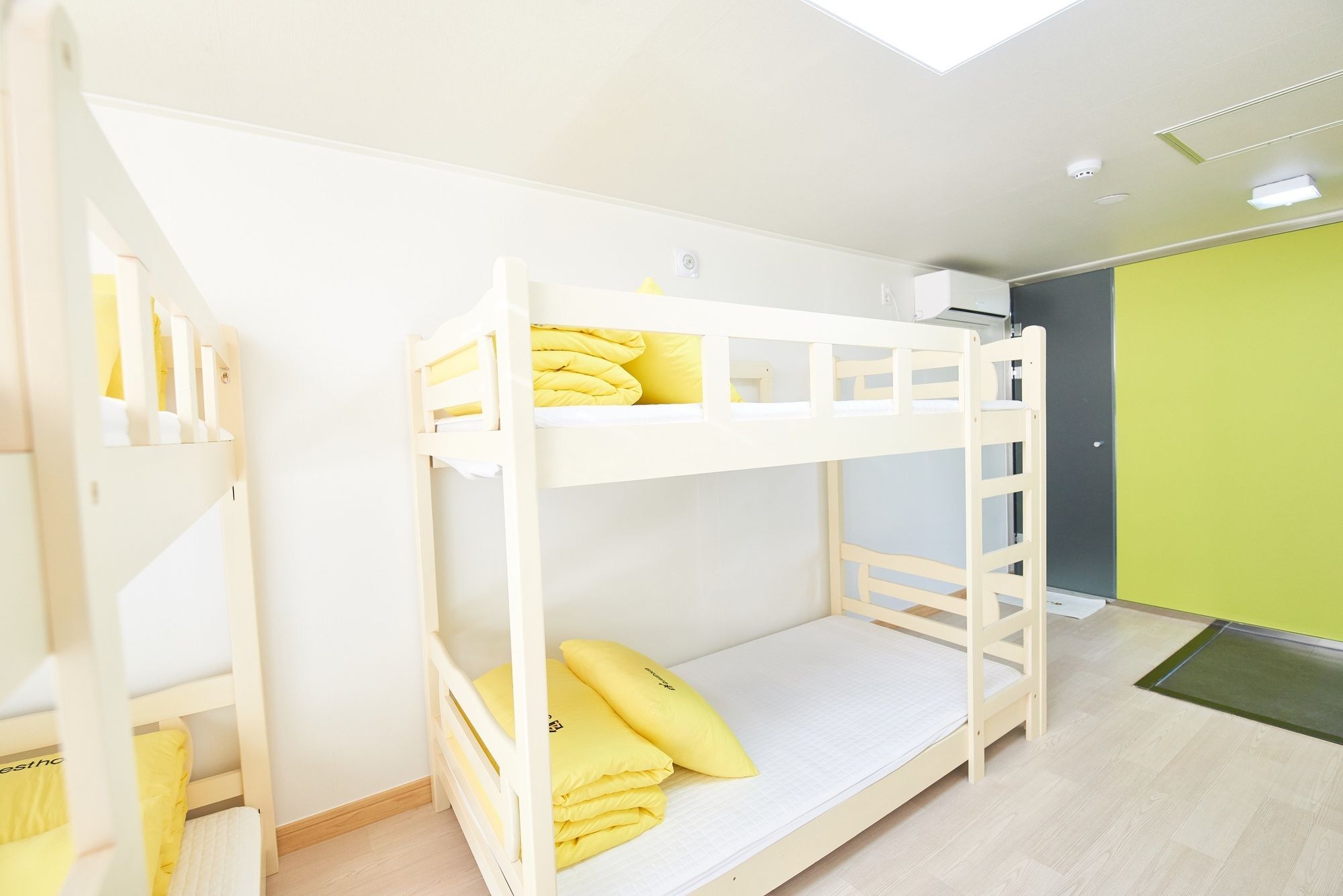 24 Guesthouse Jagalchi Μπουσάν Εξωτερικό φωτογραφία